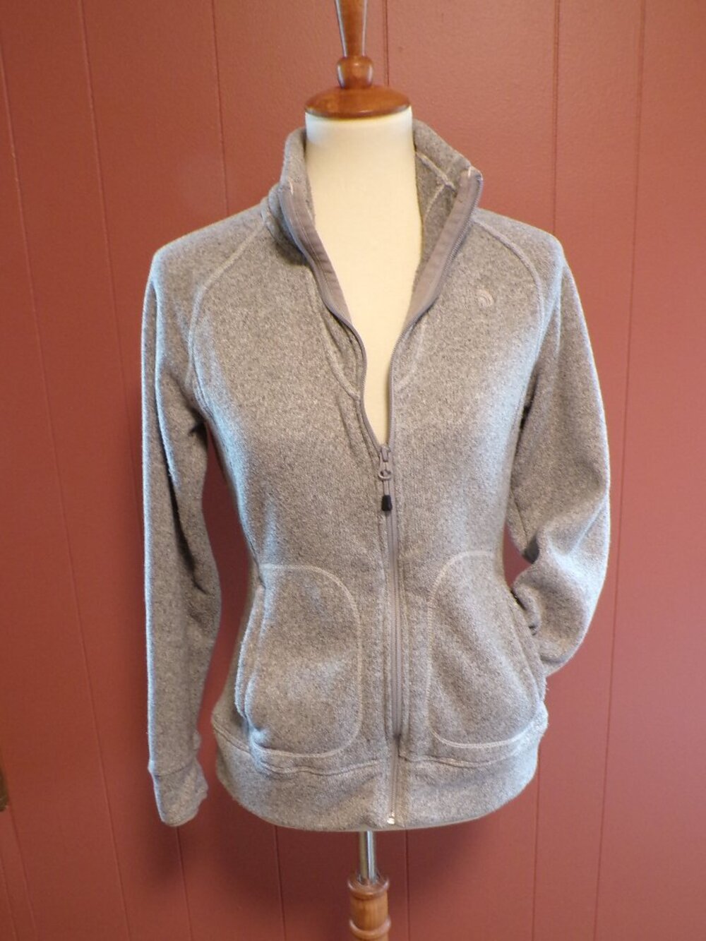The North Face Women's Gray Fleece Full-Zip Jacket Size: S/P